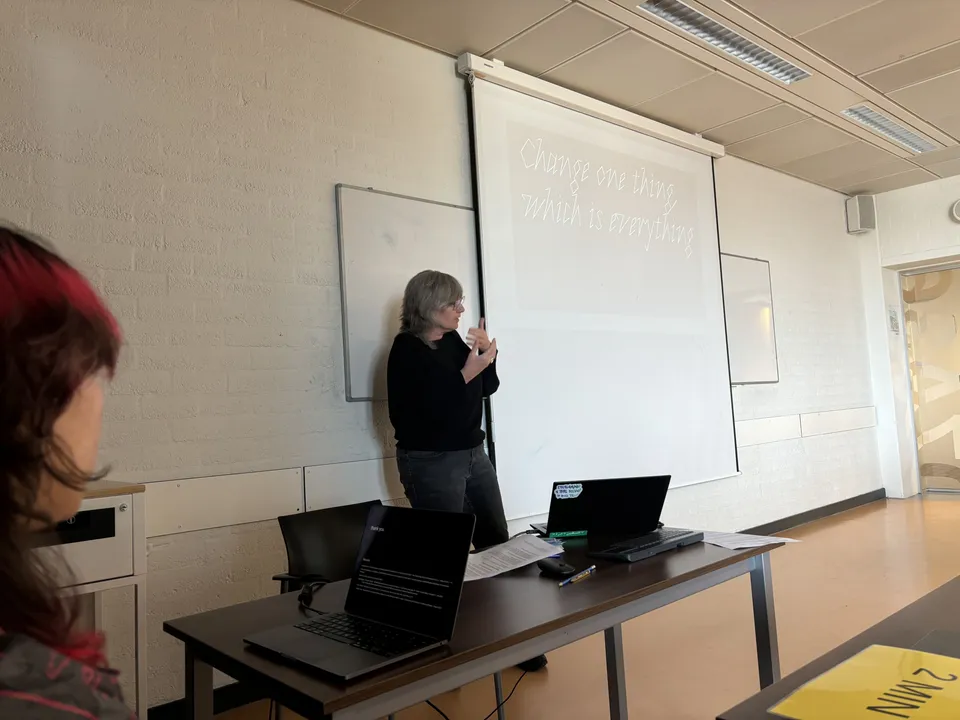 Femke Snelting is stood presenting their work with TITiPI and enthusiastically discussing counter cloud imaginaries.